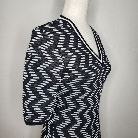 MISSONI Black and White Knit Chevron Print Fit and Flare Dress Size 44 - Picture 4 of 13
